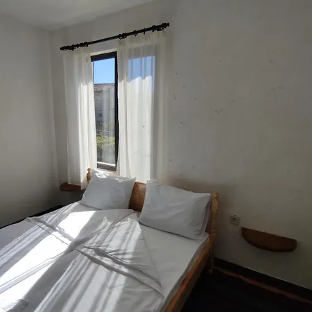 кулинарна софрица Affittacamere Hvoyna